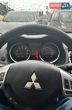 Седан Mitsubishi Lancer 2013 в 