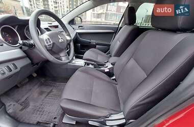 Седан Mitsubishi Lancer 2011 в 