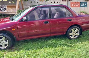 Седан Mitsubishi Lancer 1995 в 