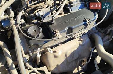 Седан Mitsubishi Lancer 2006 в  фото 11 Седан Mitsubishi Lancer 2006 в