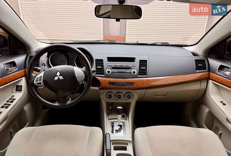 Седан Mitsubishi Lancer 2008 в Одесі