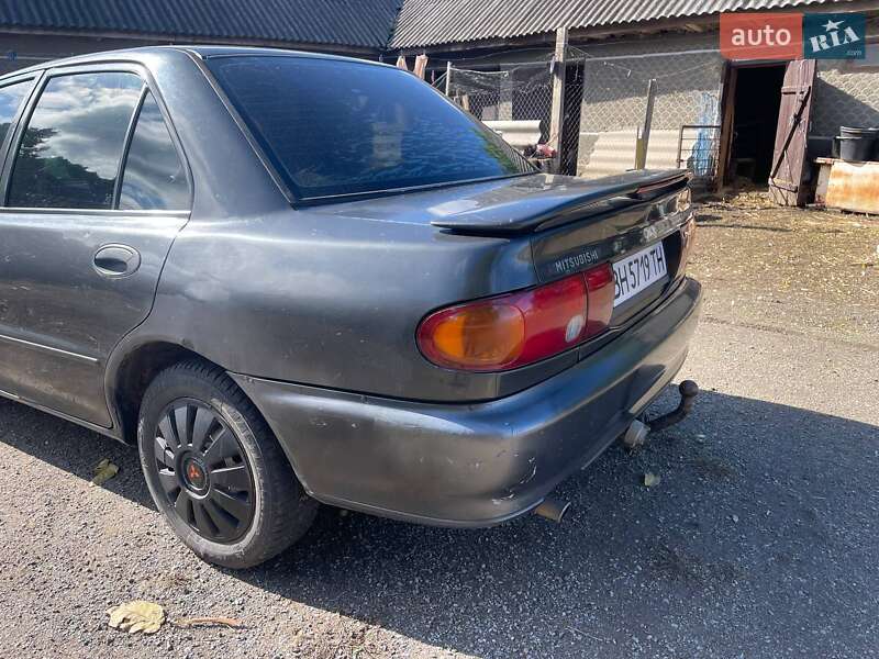Седан Mitsubishi Lancer 1995 в Балті