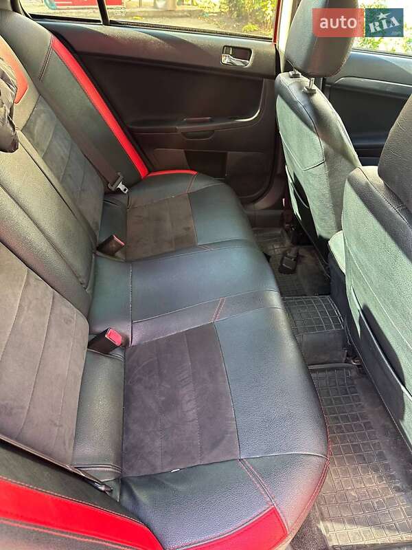 Седан Mitsubishi Lancer 2008 в Киеве