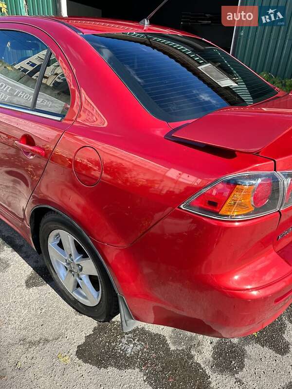 Седан Mitsubishi Lancer 2008 в Киеве