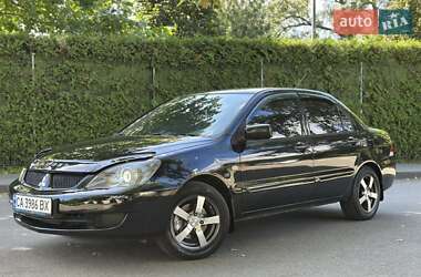 Седан Mitsubishi Lancer 2006 в Ахтырке