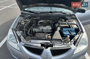 Седан Mitsubishi Lancer 2004 в 