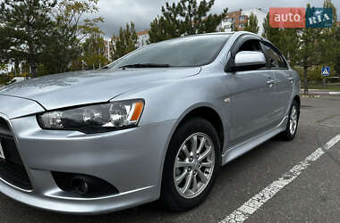 Седан Mitsubishi Lancer 2013 в Одессе