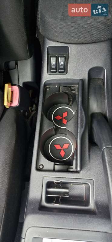 Хэтчбек Mitsubishi Lancer 2009 в Ужгороде фото 8 Хэтчбек Mitsubishi Lancer 2009 в Ужгороде