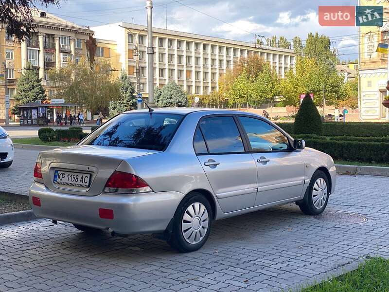 Седан Mitsubishi Lancer 2005 в Запорожье фото 2 Седан Mitsubishi Lancer 2005 в Запорожье