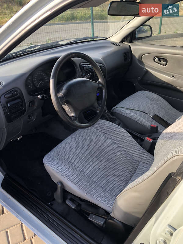 Універсал Mitsubishi Lancer 1995 в Южному