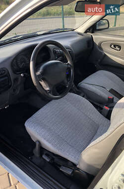 Универсал Mitsubishi Lancer 1995 в 