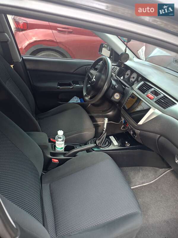 Седан Mitsubishi Lancer 2008 в Львові