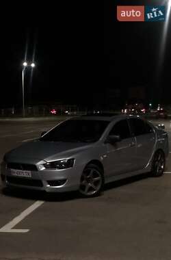 Седан Mitsubishi Lancer 2008 в  фото 14 Седан Mitsubishi Lancer 2008 в