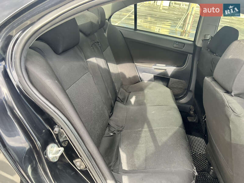 Седан Mitsubishi Lancer 2008 в Києві