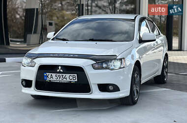 Седан Mitsubishi Lancer 2012 в 