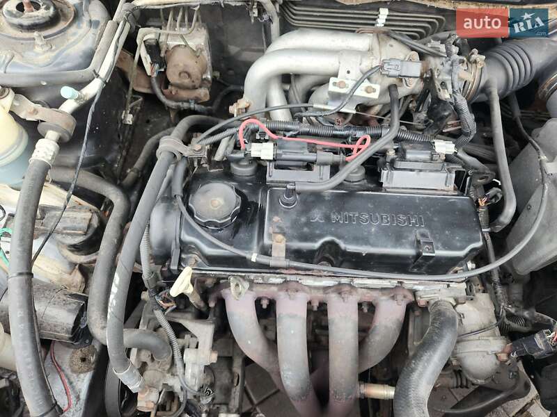 Седан Mitsubishi Lancer 2005 в Києві фото 34 Седан Mitsubishi Lancer 2005 в Києві