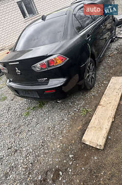 Седан Mitsubishi Lancer 2015 в 