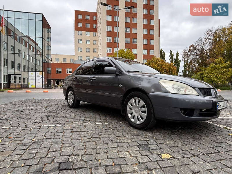Седан Mitsubishi Lancer 2009 в Одессе