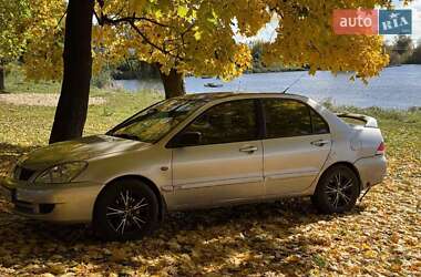 Седан Mitsubishi Lancer 2008 в  фото 14 Седан Mitsubishi Lancer 2008 в