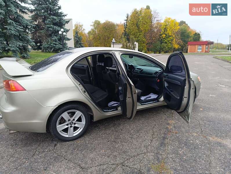 Седан Mitsubishi Lancer 2007 в Драбове фото 14 Седан Mitsubishi Lancer 2007 в Драбове