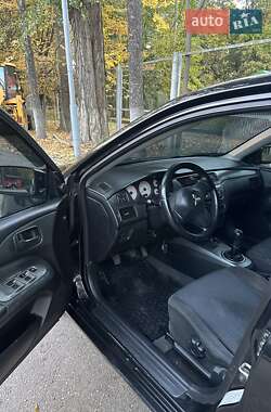 Седан Mitsubishi Lancer 2006 в  фото 16 Седан Mitsubishi Lancer 2006 в