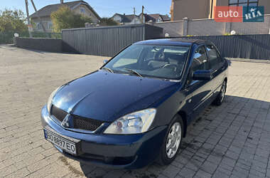Седан Mitsubishi Lancer 2006 в  Седан Mitsubishi Lancer 2006 в