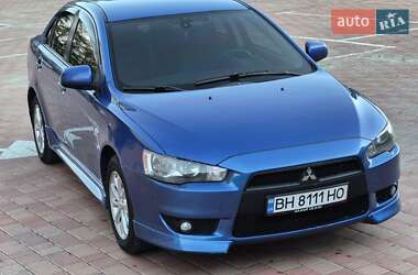 Седан Mitsubishi Lancer 2011 в  фото 10 Седан Mitsubishi Lancer 2011 в