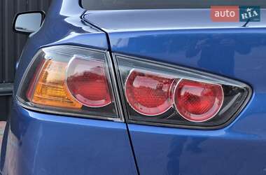Седан Mitsubishi Lancer 2011 в  фото 16 Седан Mitsubishi Lancer 2011 в