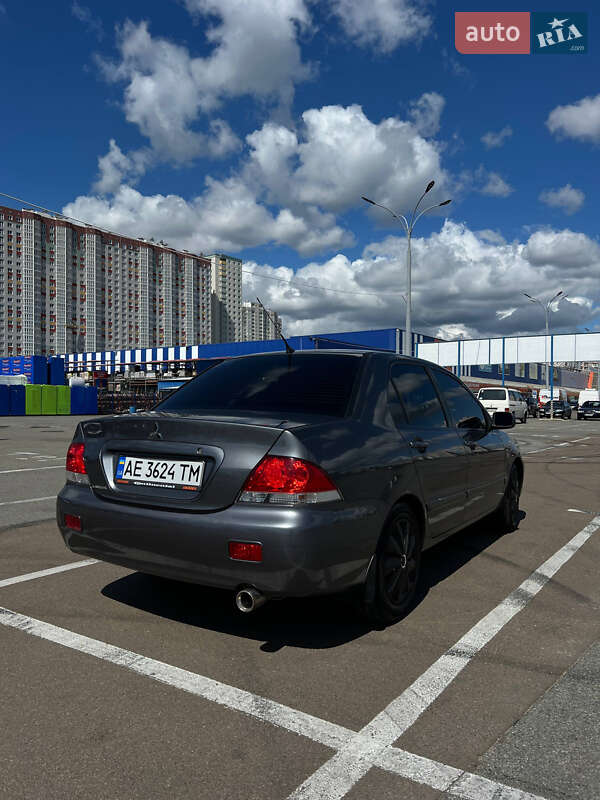 Седан Mitsubishi Lancer 2006 в Киеве фото 2 Седан Mitsubishi Lancer 2006 в Киеве