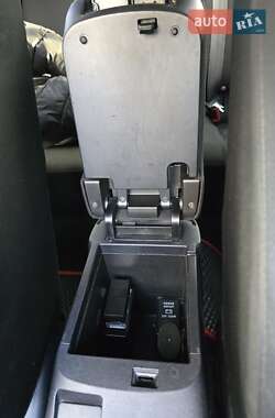 Седан Mitsubishi Lancer 2011 в  фото 23 Седан Mitsubishi Lancer 2011 в