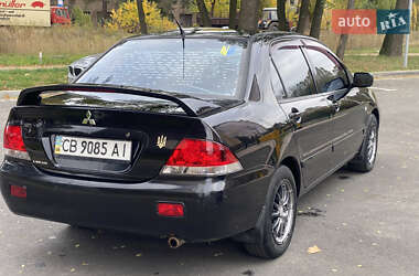 Седан Mitsubishi Lancer 2008 в  фото 10 Седан Mitsubishi Lancer 2008 в