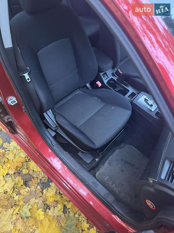 Седан Mitsubishi Lancer 2008 в Києві фото 27 Седан Mitsubishi Lancer 2008 в Києві
