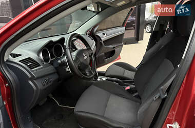 Седан Mitsubishi Lancer 2007 в  фото 14 Седан Mitsubishi Lancer 2007 в