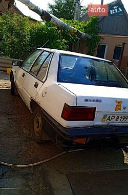 Седан Mitsubishi Lancer 1987 в Запорожье