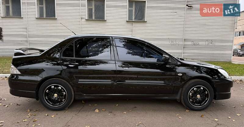 Седан Mitsubishi Lancer 2006 в Києві фото 7 Седан Mitsubishi Lancer 2006 в Києві