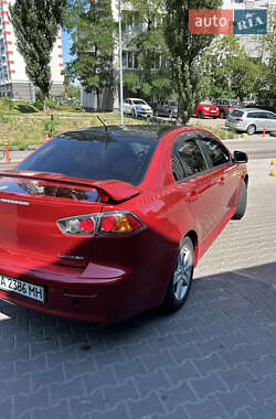 Седан Mitsubishi Lancer 2009 в  фото 2 Седан Mitsubishi Lancer 2009 в