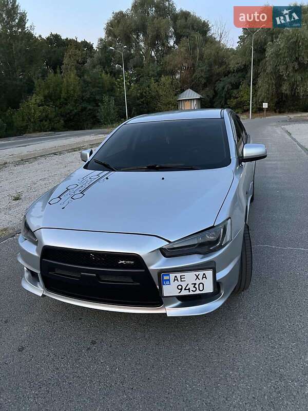Седан Mitsubishi Lancer 2008 в Днепре