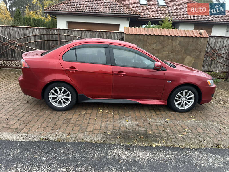 Седан Mitsubishi Lancer 2016 в Житомирі фото Седан Mitsubishi Lancer 2016 в Житомирі