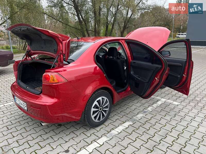 Седан Mitsubishi Lancer 2007 в Хмельницком фото 11 Седан Mitsubishi Lancer 2007 в Хмельницком