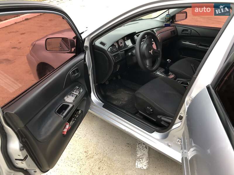 Седан Mitsubishi Lancer 2006 в Новой Одессе фото 3 Седан Mitsubishi Lancer 2006 в Новой Одессе
