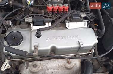 Універсал Mitsubishi Lancer 2004 в  фото 16 Універсал Mitsubishi Lancer 2004 в