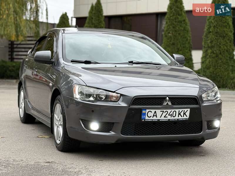 Седан Mitsubishi Lancer 2008 в Днепре