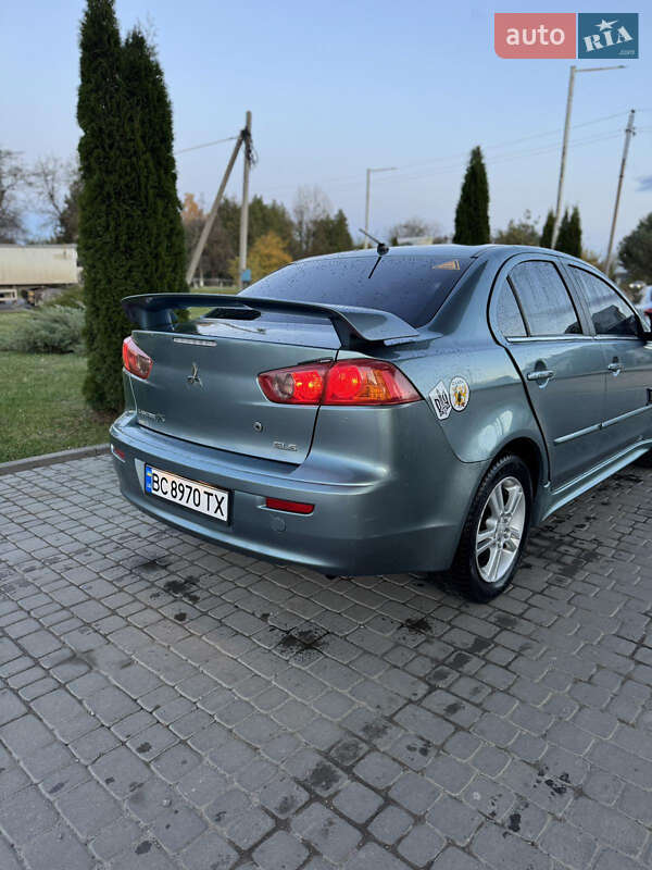 Седан Mitsubishi Lancer 2007 в Самборе