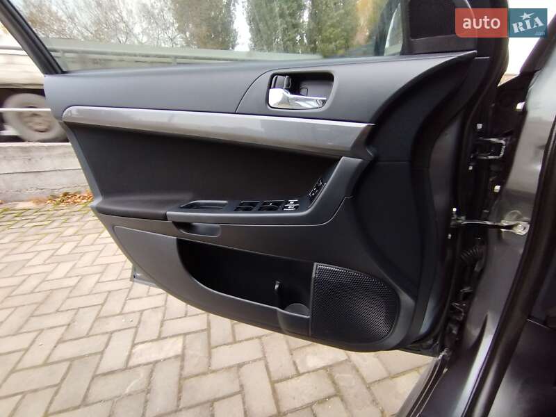 Седан Mitsubishi Lancer 2008 в Хмельницком фото 33 Седан Mitsubishi Lancer 2008 в Хмельницком