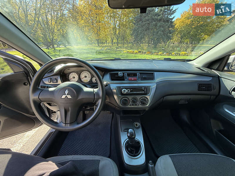 Седан Mitsubishi Lancer 2007 в Одессе