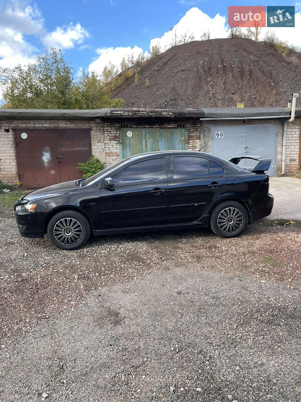 Седан Mitsubishi Lancer 2007 в Кривом Роге фото 4 Седан Mitsubishi Lancer 2007 в Кривом Роге