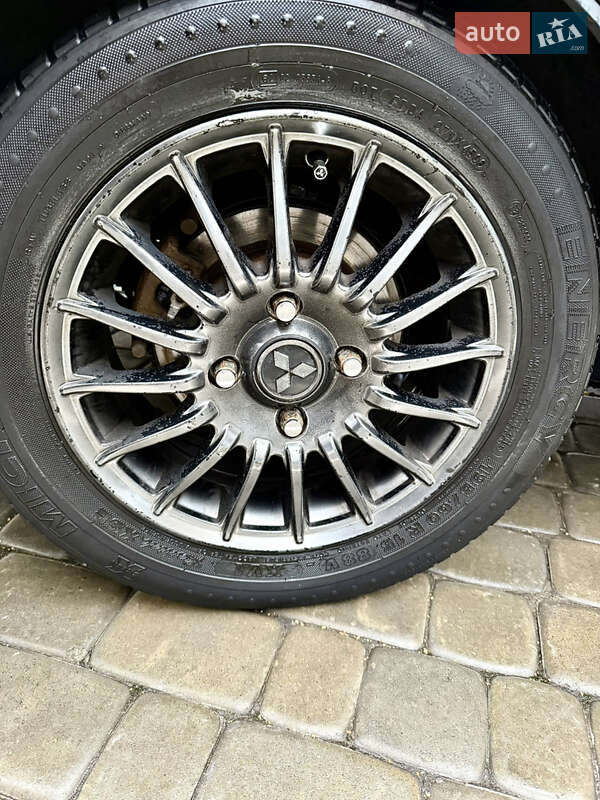 Седан Mitsubishi Lancer 2005 в Кременчуге фото 18 Седан Mitsubishi Lancer 2005 в Кременчуге