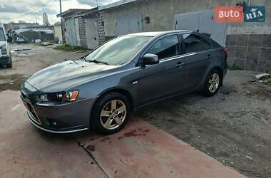 Хэтчбек Mitsubishi Lancer 2011 в Харькове