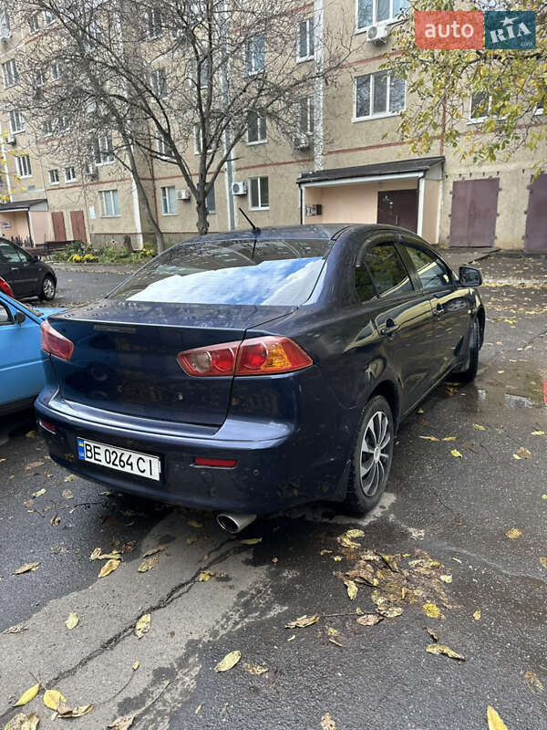 Седан Mitsubishi Lancer 2008 в Южноукраинске