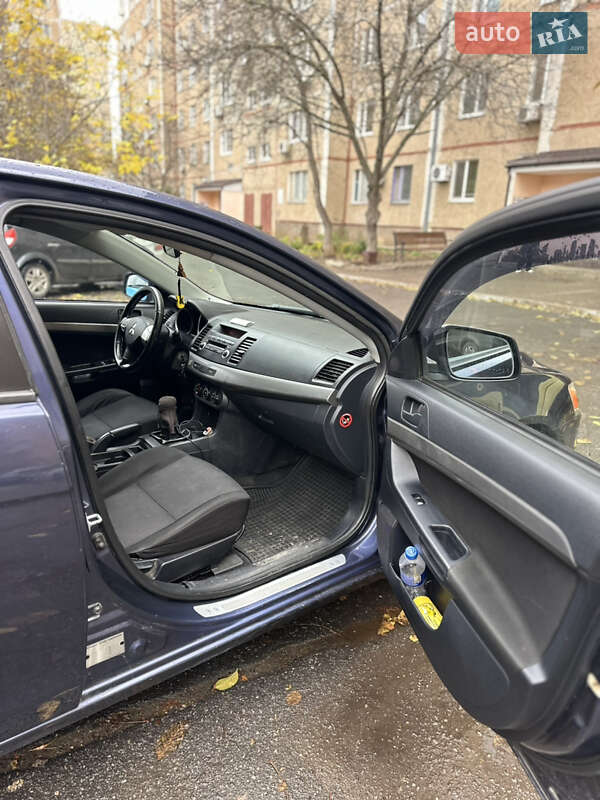 Седан Mitsubishi Lancer 2008 в Южноукраинске